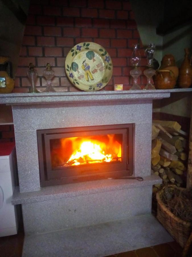Вилла Pinheirinhos - Quinta De Sao Caetano Carapito Экстерьер фото